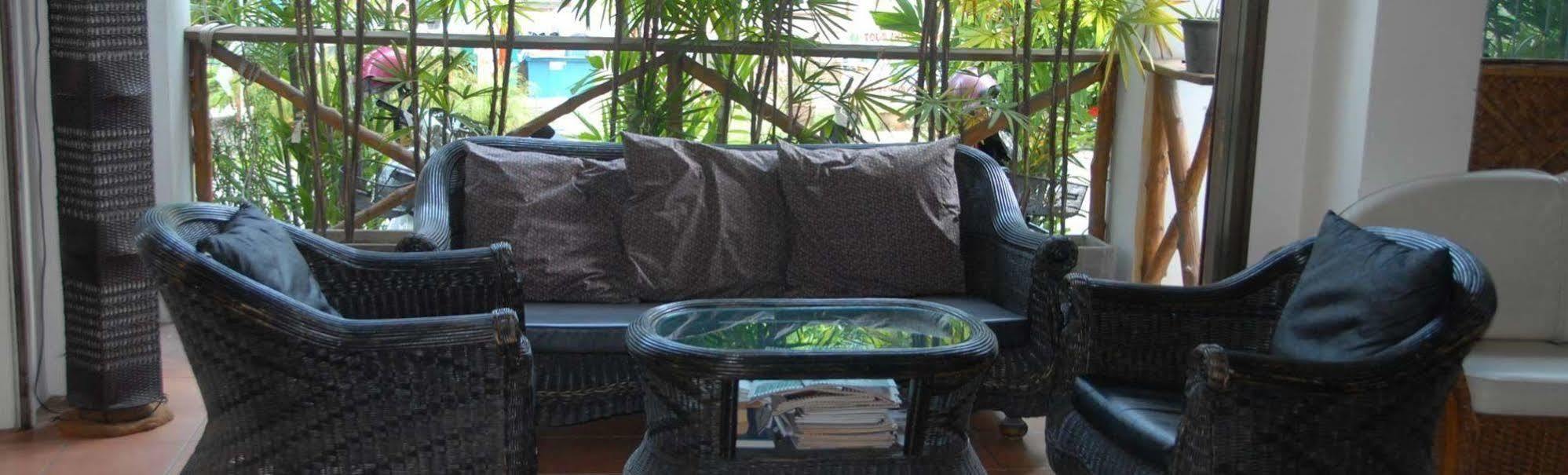 Supergreen Hotel Chalong Exterior foto