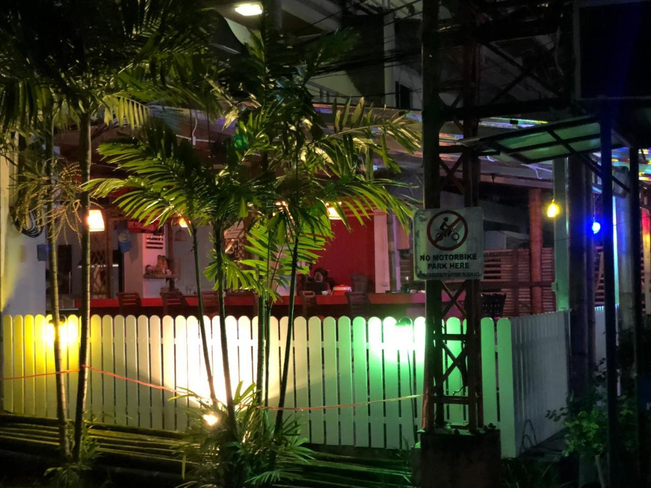 Supergreen Hotel Chalong Exterior foto