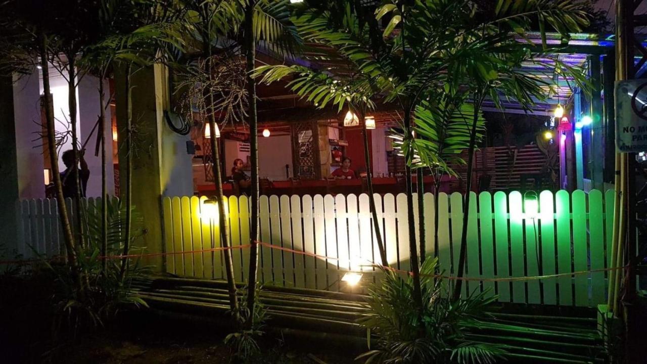 Supergreen Hotel Chalong Exterior foto